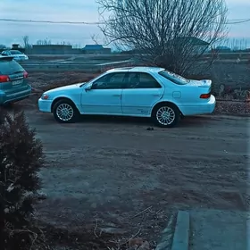 Toyota Camry 2000