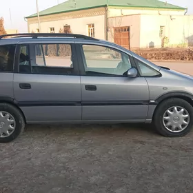 Opel Zafira 2000