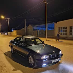 BMW 525 1992