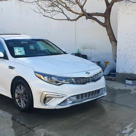 Kia Optima 2019