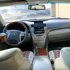 Toyota Camry 2010