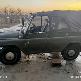 UAZ Profi 2000