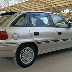 Opel Astra 1992