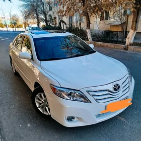 Toyota Camry 2011