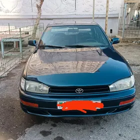 Toyota Camry 1993