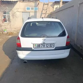 Opel Astra 1998