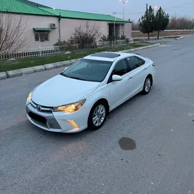 Toyota Camry 2016