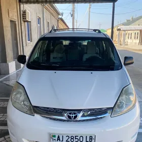 Toyota Sienna 2009