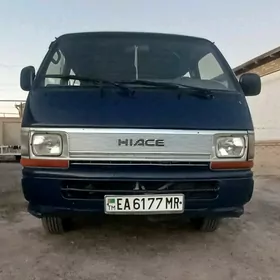 Toyota Hiace 1990