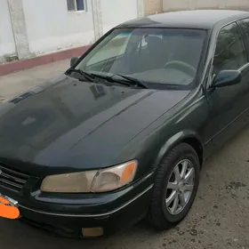 Toyota Camry 1999