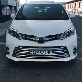 Toyota Sienna 2020