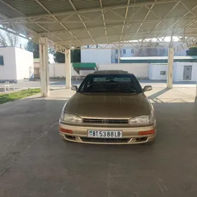 Toyota Camry 1993