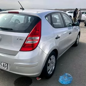 Hyundai I30 2012