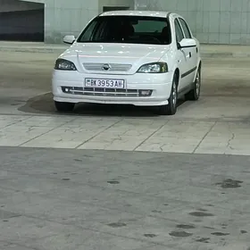 Opel Astra 2002