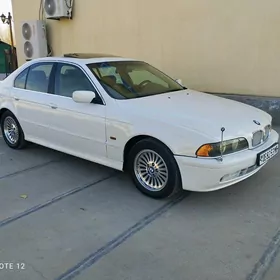 BMW E39 2001