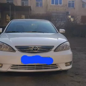 Toyota Camry 2003