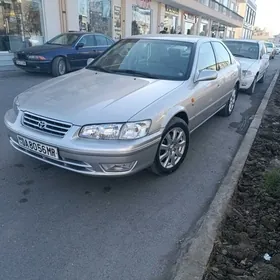 Toyota Camry 2002