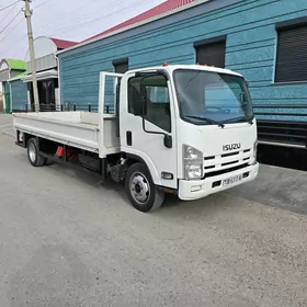 Isuzu Elf 2012