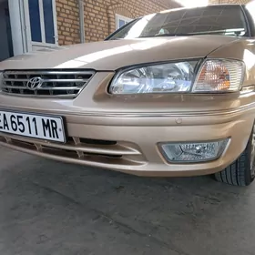 Toyota Camry 2000