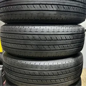 Bridgestone215/65R16