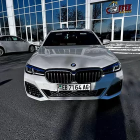 BMW 540 2019