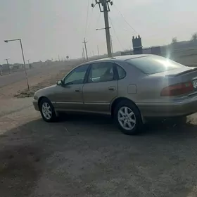 Toyota Avalon 1999