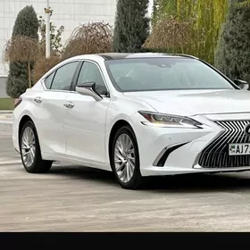 Lexus ES 350 2019