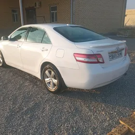 Toyota Camry 2010