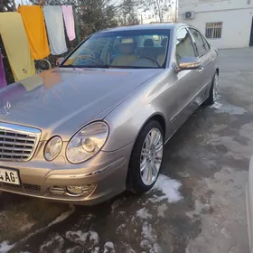 Mercedes-Benz E320 2005