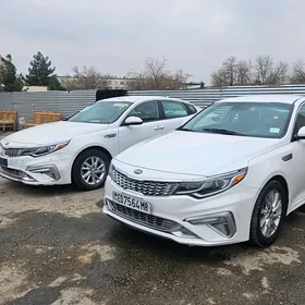 Kia Optima 2020