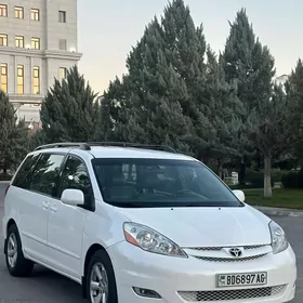 Toyota Sienna 2007