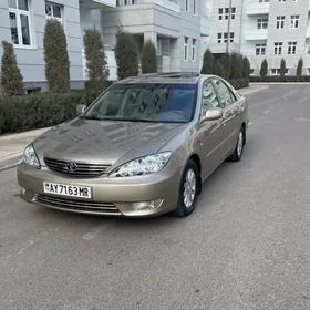 Toyota Camry 2005