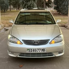 Toyota Camry 2003