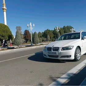 BMW 328 2009