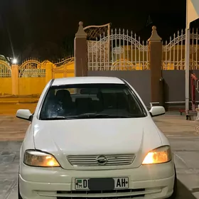 Opel Astra 2002