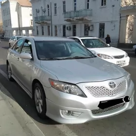 Toyota Camry 2010