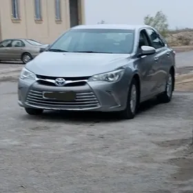 Toyota Camry 2015