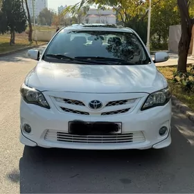 Toyota Corolla 2012