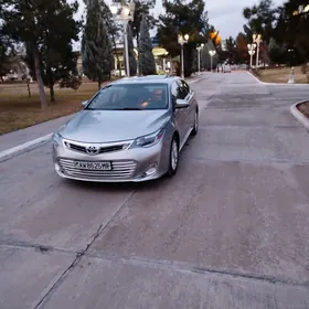 Toyota Avalon 2015