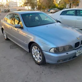 BMW E39 2003