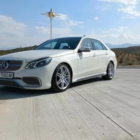 Mercedes-Benz E350 2010