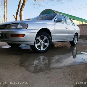 Toyota Corona 1996