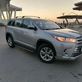 Toyota Highlander 2019