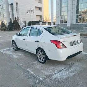 Nissan Sunny 2014