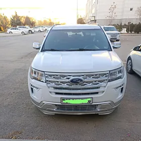 Ford Explorer 2019