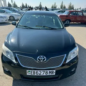 Toyota Camry 2011