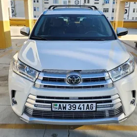 Toyota Highlander 2017