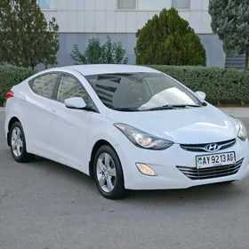 Hyundai Elantra 2011