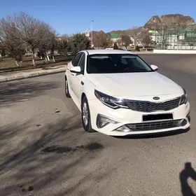 Kia Optima 2019