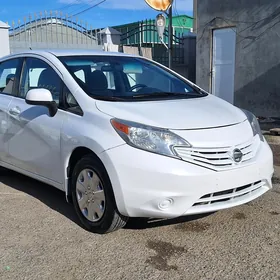 Nissan Versa 2013